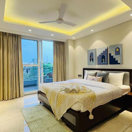 Zen Suites Gurgaon - Luxe Stays Collection Esterno foto