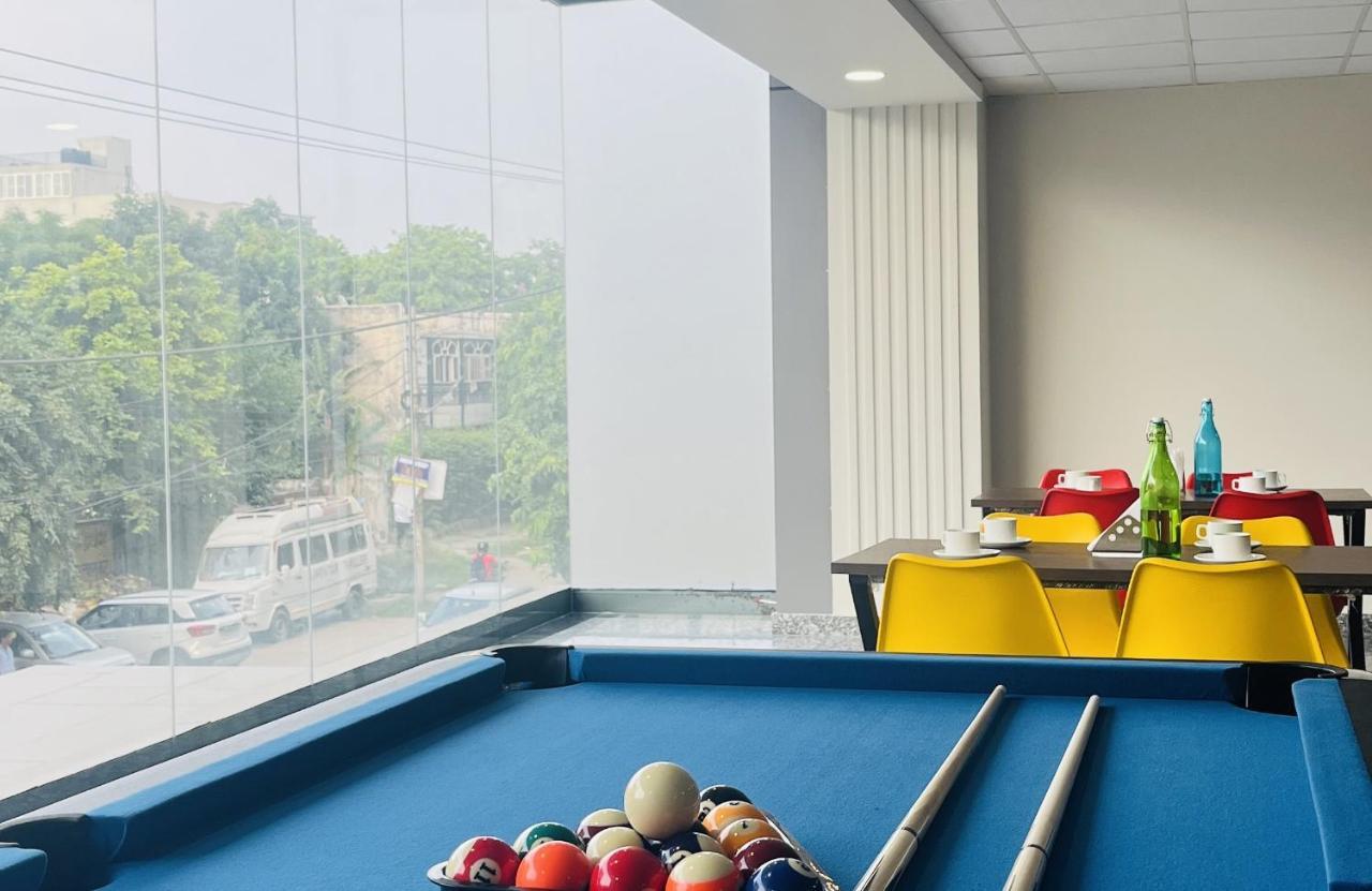 Zen Suites Gurgaon - Luxe Stays Collection Esterno foto