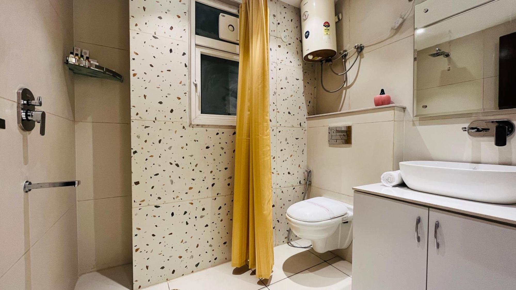 Zen Suites Gurgaon - Luxe Stays Collection Esterno foto